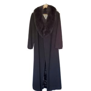 Marvin Richard's long black women's coat, lambs wool and fox fur size 4